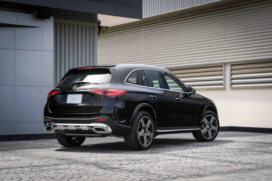 Mercedes benz glc plug deals in hybrid 2020